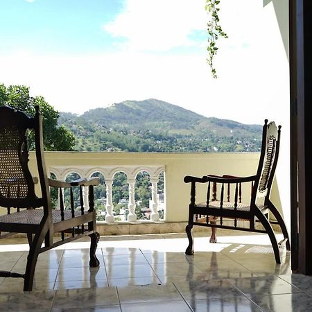 The Bbc Cheliyan Villa キャンディー エクステリア 写真